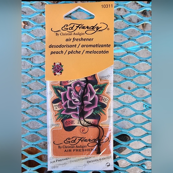 Ed hardy Car Air Freshner Love Is In The air series 24 Choices! - Picture 8 of 16